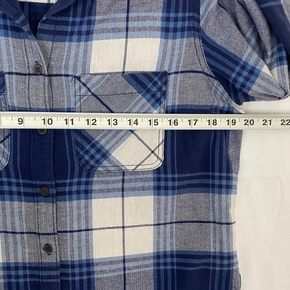 WindRiver Flannel Shirt Plaid with Roll Tab Sleeves - Picture 5 of 8